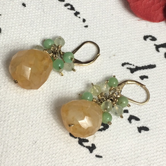 Stone and 1/20 GF dangling earrings - Picture 3 of 8